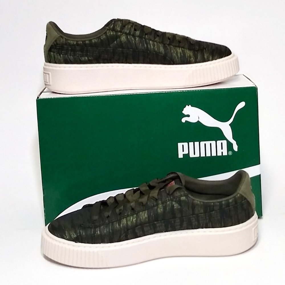 PUMA | Basket Platform Sneakers